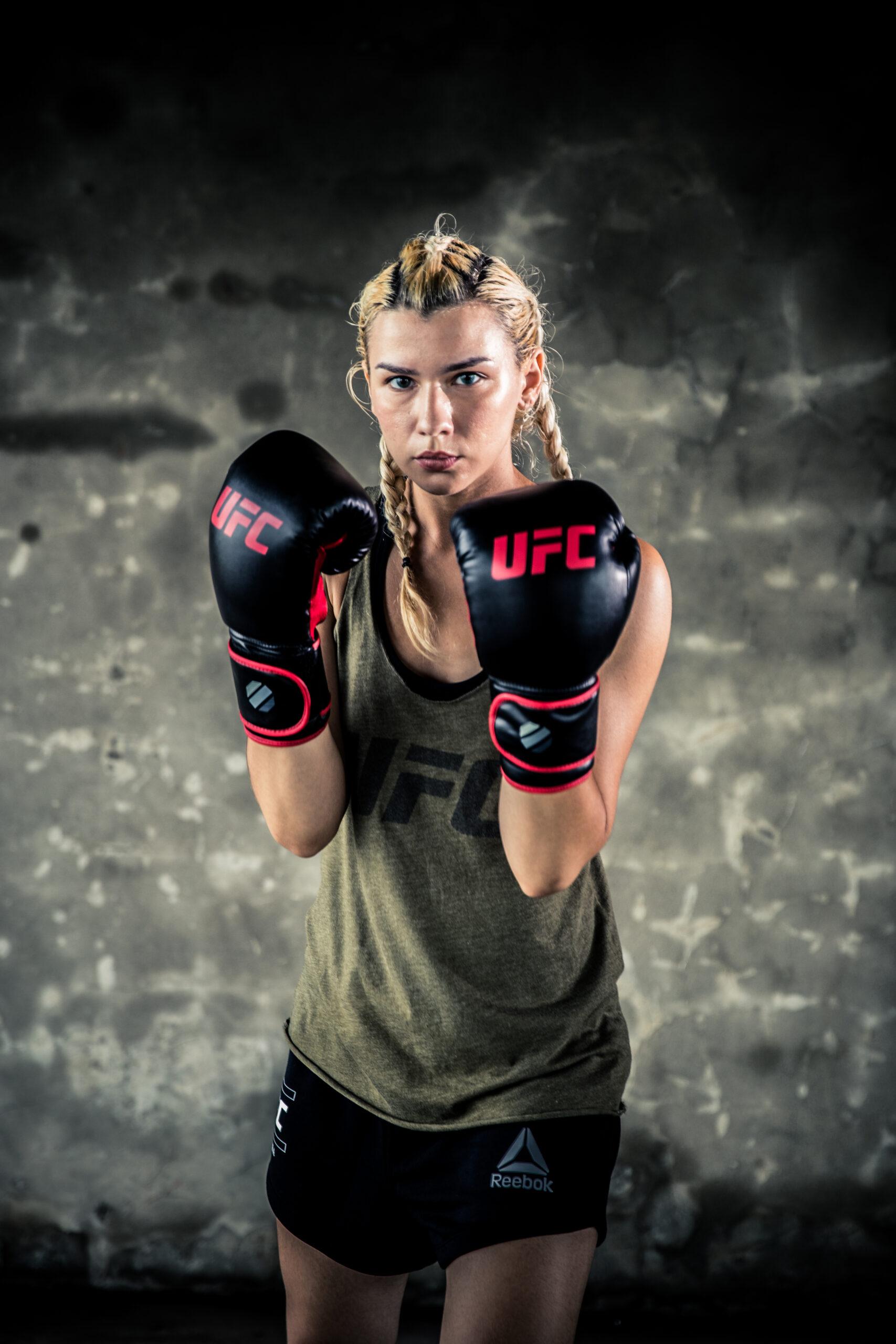 UFC Muay Thai Style Training Gloves - Image 4